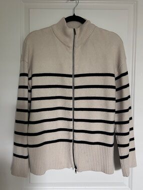 RDI Cream and Black Striped Zip Cardigan
